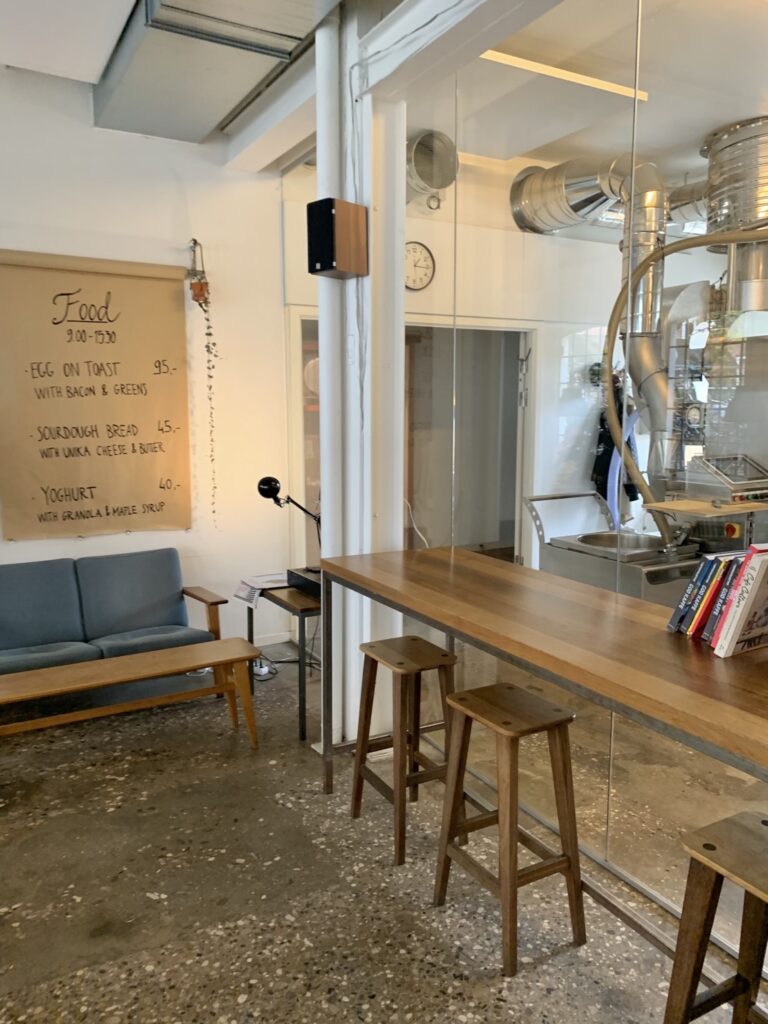 Copenhagen|再見丹麥,趕飛機也要喝一杯The Coffee Collective - 飄浮。日常 Coffee Collective_烘豆區
