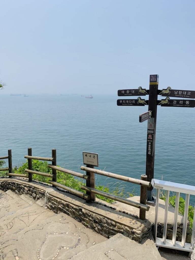 Busan|散很久的步,看一看釜山夏天的海 - 飄浮。日常 釜山_絕影海岸路_01