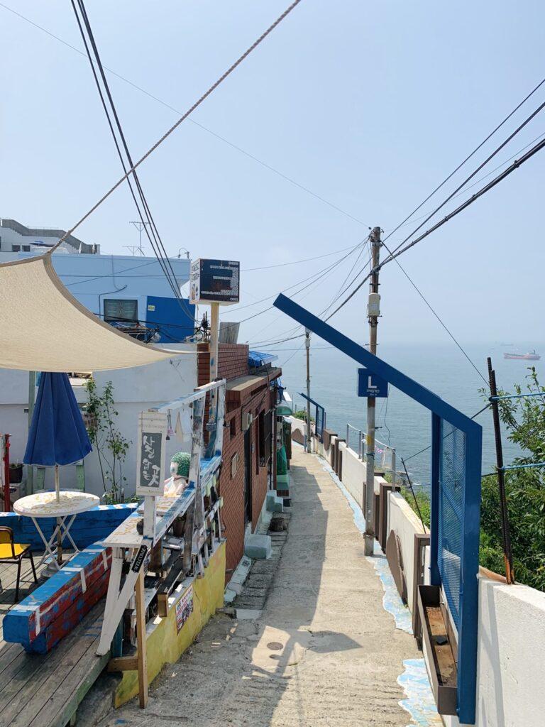 Busan|散很久的步,看一看釜山夏天的海 - 飄浮。日常 釜山_白險灘文化村