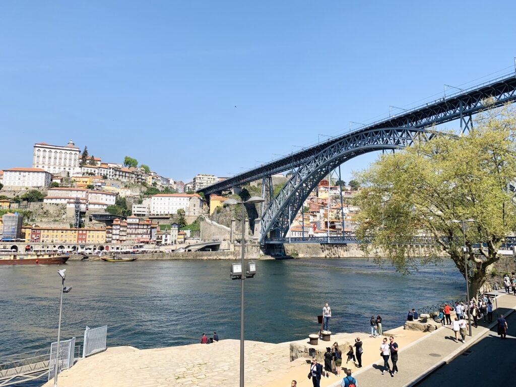 Porto|天氣好的日子,來Barris do Douro喝杯波特酒吧 - 飄浮。日常 路易一世大橋