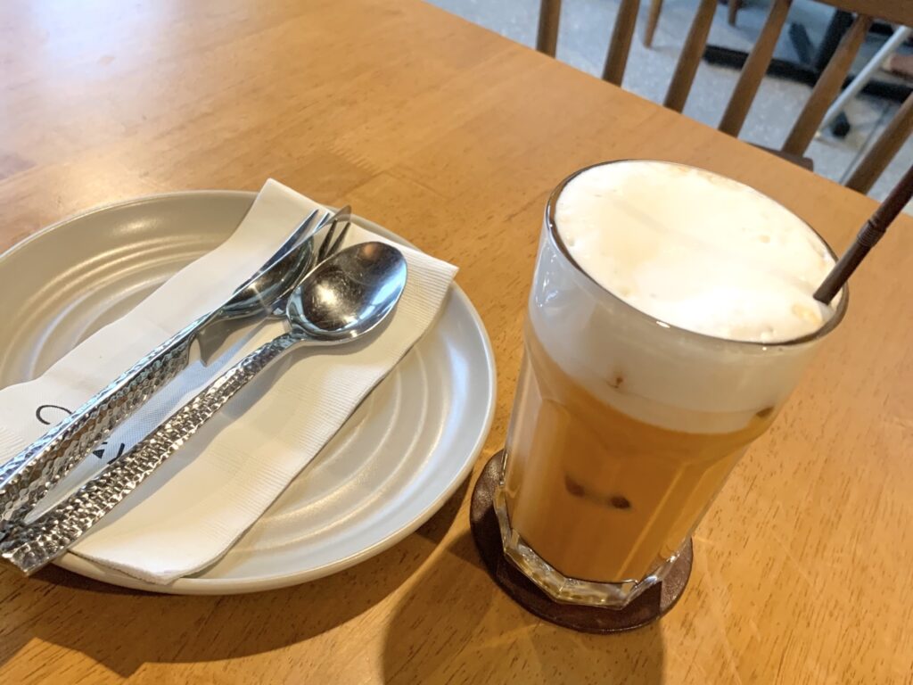 Bangkok|曼谷Ari吃什麼?Clay Bangkok 異國料理餐廳 - 飄浮。日常 Clay Bangkok_泰奶