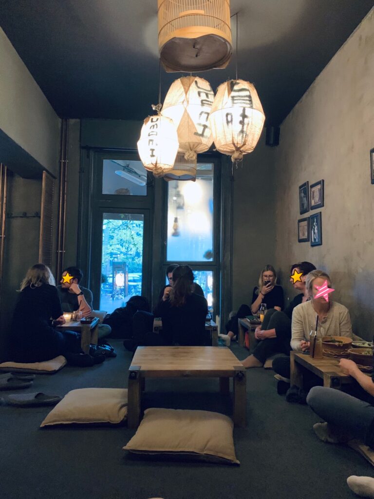 Berlin|柏林地陪帶路,UMAMI 越南菜溫暖你的亞洲胃 - 飄浮。日常 UMAMI - 店內