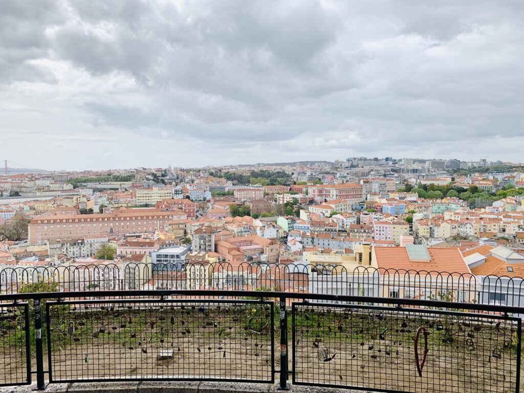 Lisbon|穿梭阿爾法瑪區,里斯本觀景台巡禮 - 飄浮。日常 山上聖母觀景台_04