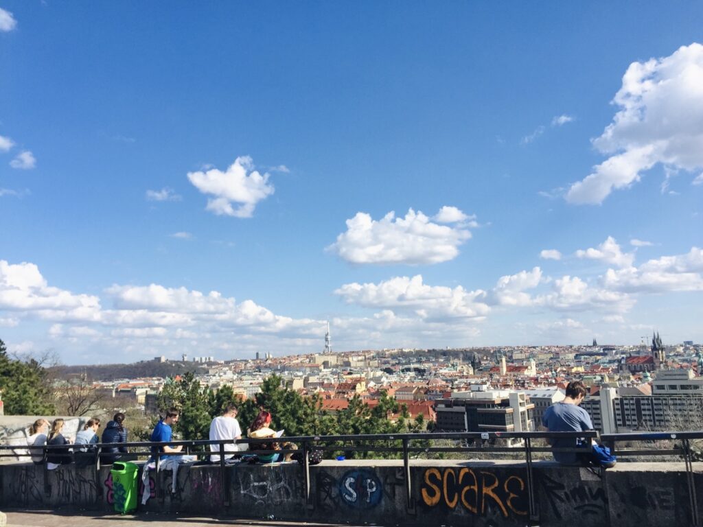 Prague|布拉格:喝著Cappy,在Letna Park散步才是正經事 - 飄浮。日常 Letna park_02