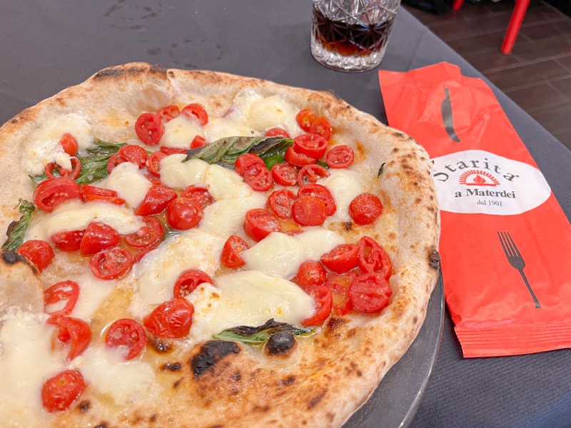 Naples|Pizzerie Starita 在地人推薦拿坡里Pizza No.1 - 飄浮。日常 Starita-Burrata pizza