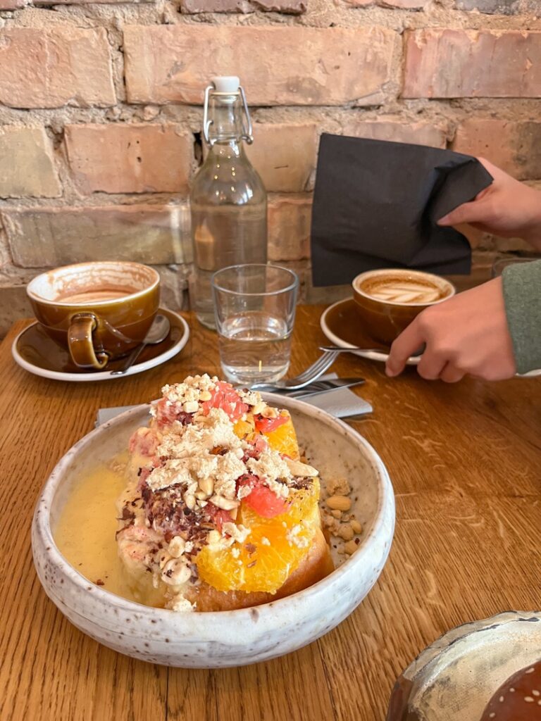 波茲南早午餐|Trzecia Kawa 連續二訪超美味Brunch - 飄浮。日常 Trzecia Kawa brioche french toast